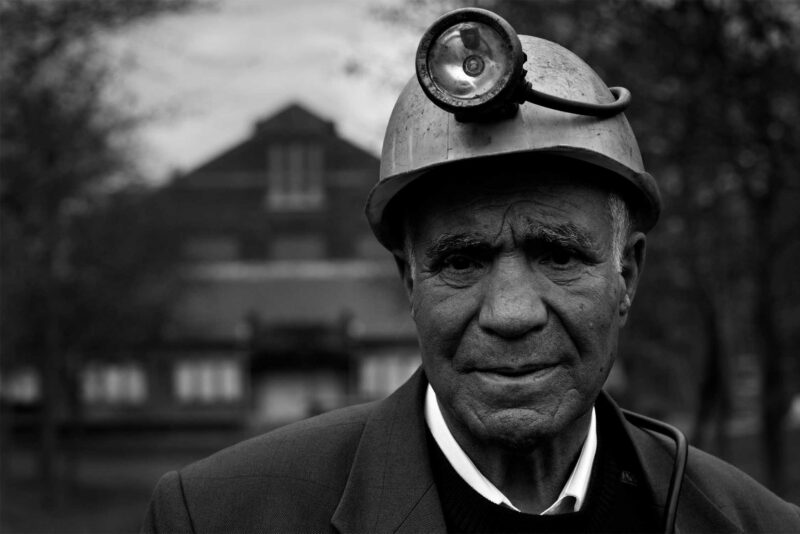 LaToya Ruby Frazier : Ali portant son casque de mineur, des mines de charbon de Louis Lambert, Hensies, Borinage, 13 décembre 2016
